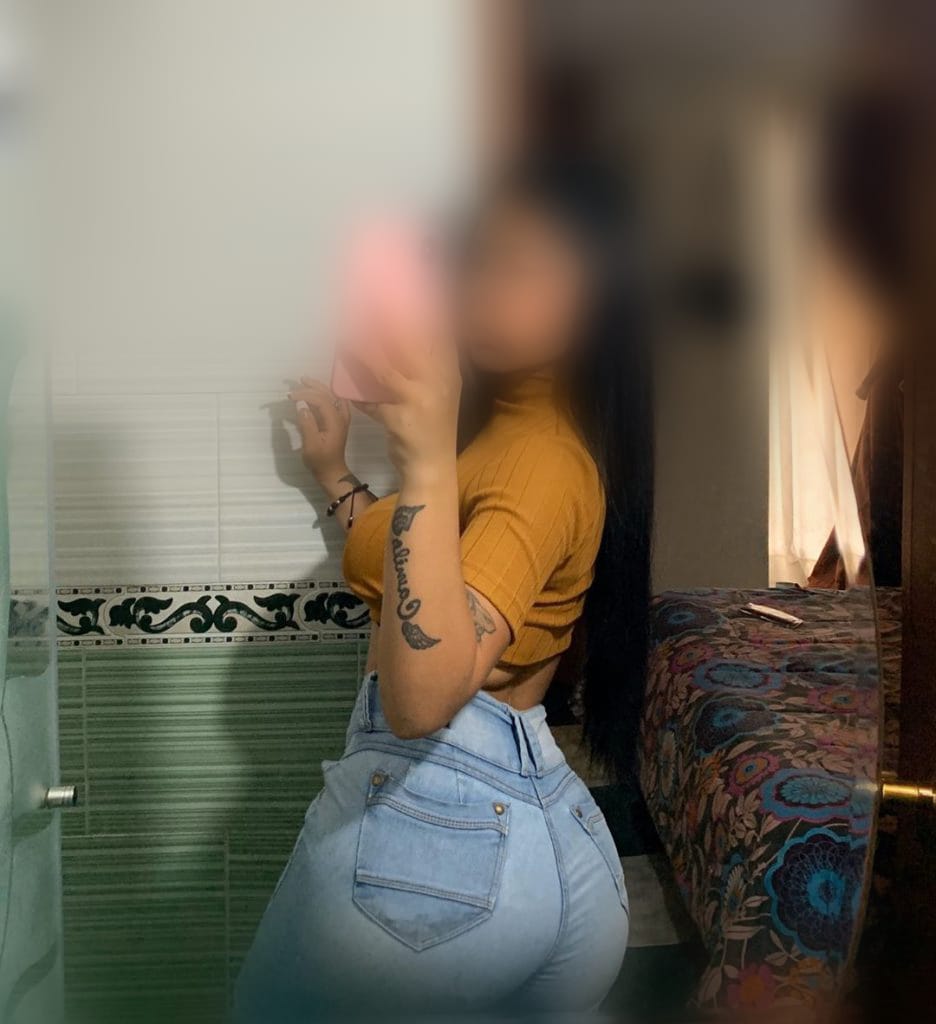 Monique 2