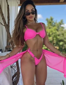 Bella 15