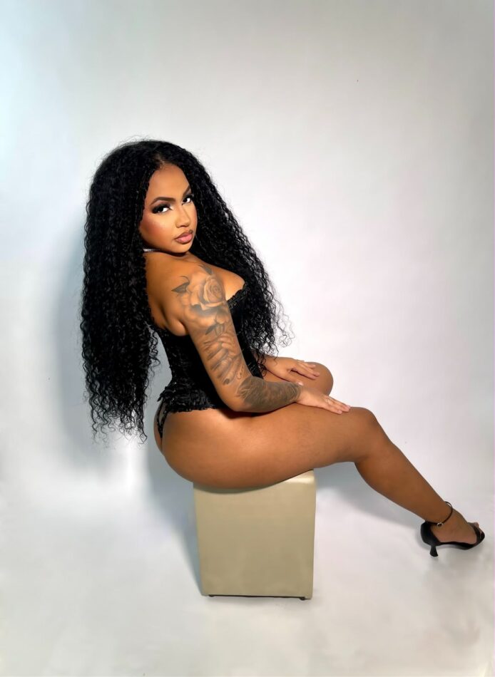 Bella Ferrari 4