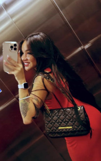 Isis Loren 3